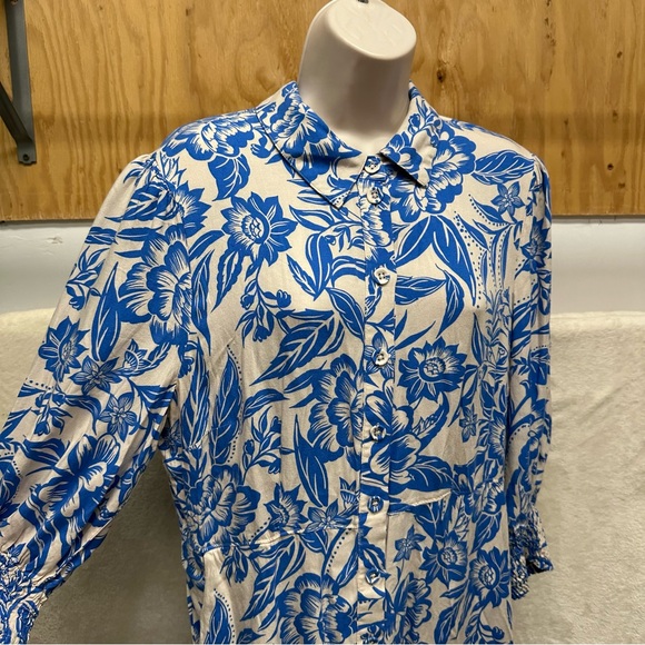 CAbi Athena Dress, Style 6149 women’s size large blue floral - Picture 4 of 12